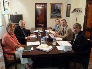 Representantes da Casa de Galicia en Madrid na reunión de traballo cos profesores da USC 